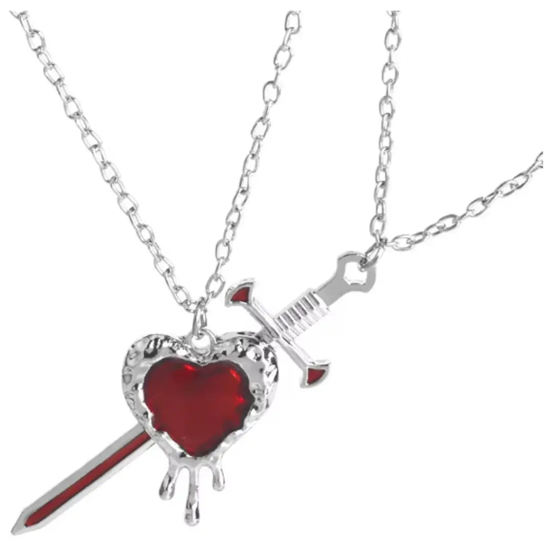 Enlace Eterno Collar Corazón Espada