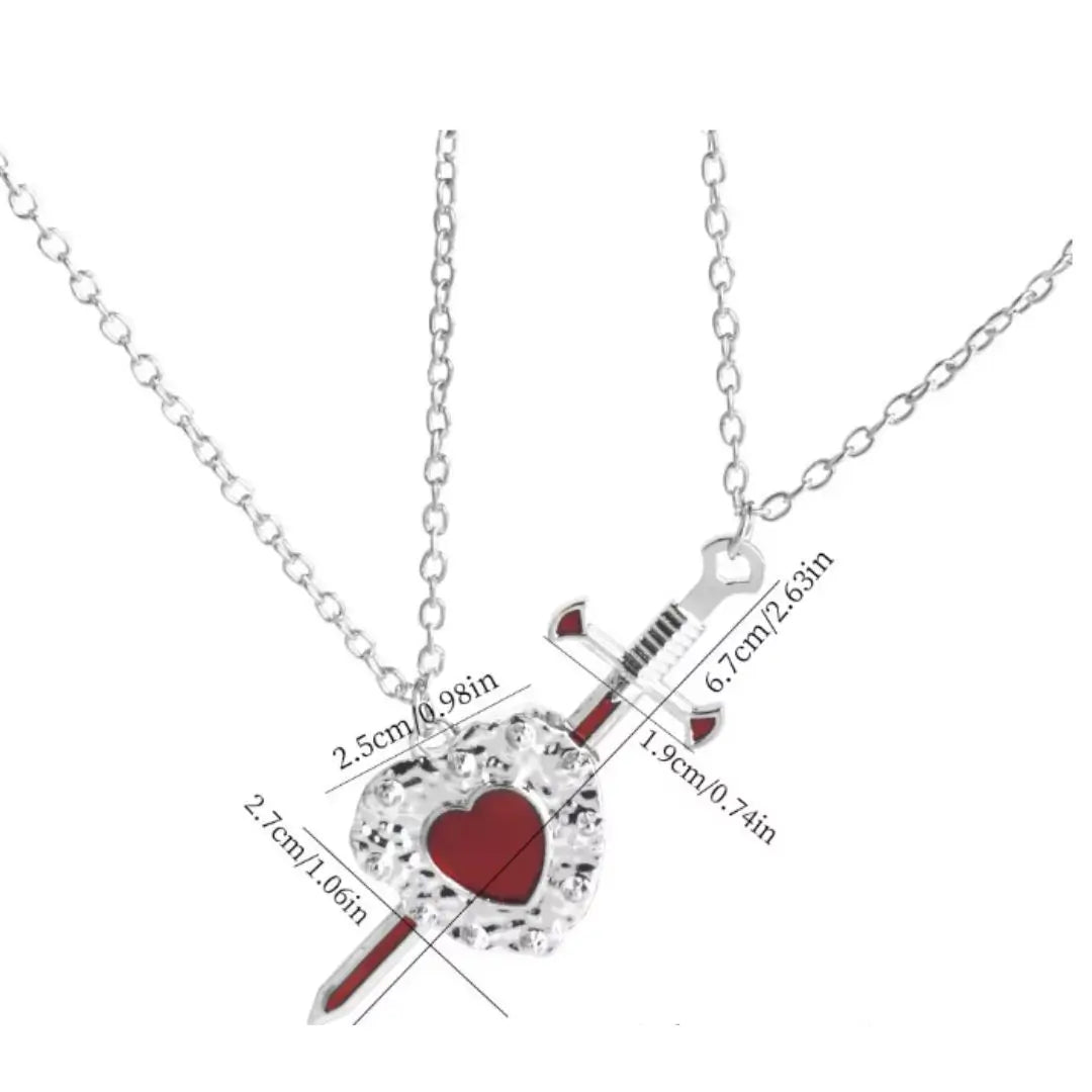 Enlace Eterno Collar Corazón Espada
