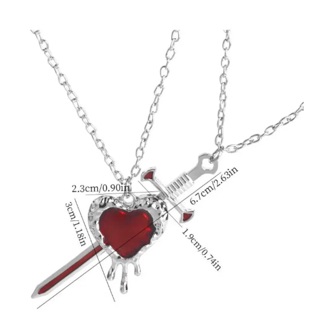 Enlace Eterno Collar Corazón Espada