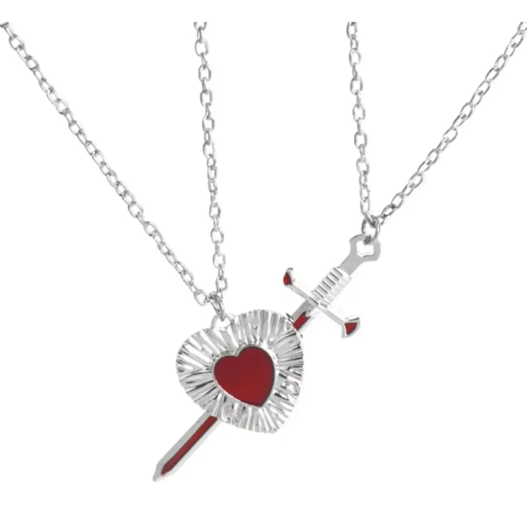 Enlace Eterno Collar Corazón Espada