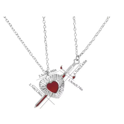 Enlace Eterno Collar Corazón Espada