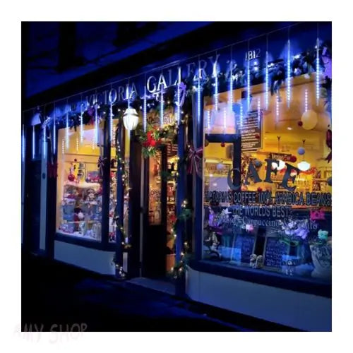 BrillaFest LED – Instalación LED Lágrima Meteoro