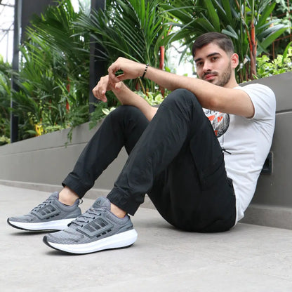 Tenis Light Boost - Siente la ligereza de caminar en una nube