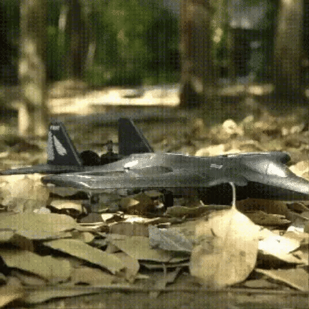 Avión Acrobático LightFly con Control Remoto Resistente